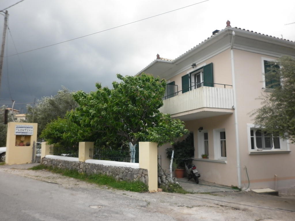 Lontza Apartments Lazaráta Buitenkant foto